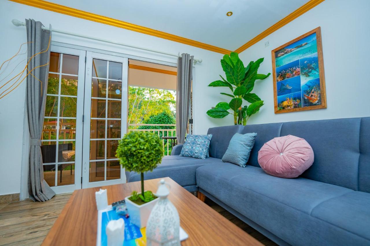 Paradise Breeze Apartment Misere Exterior photo