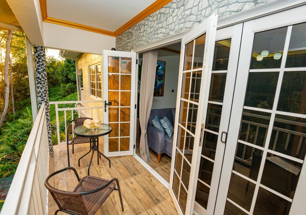 Paradise Breeze Apartment Misere Exterior photo